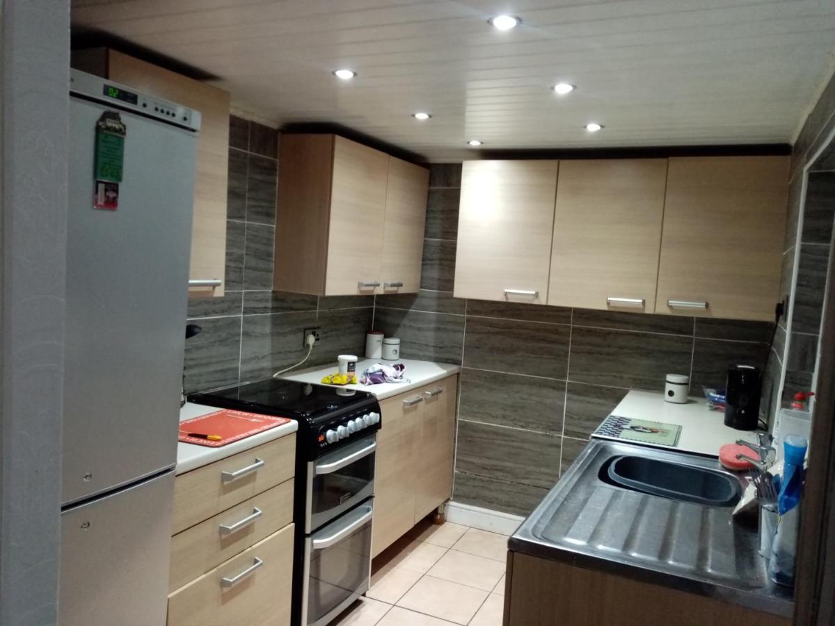 East Belfast Rooms Available Long Or Short Term Accommodation Eksteriør bilde